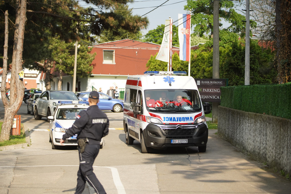Pritvor za devojčicu koja je nožem napala učenika i nastavnicu u gimnaziji "Ruđer Bošković"