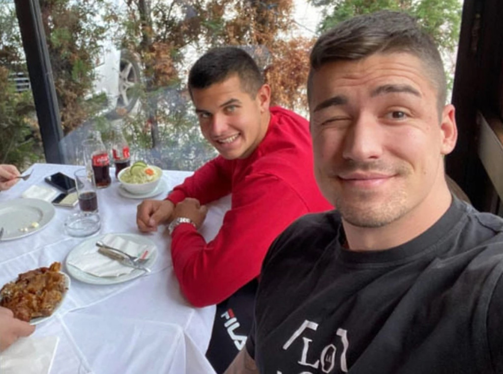 Đorđević na koncertu Tanje Savić u Areni! Nedavno je promenio ime u Viktor, a ovo je bio razlog zašto (FOTO)