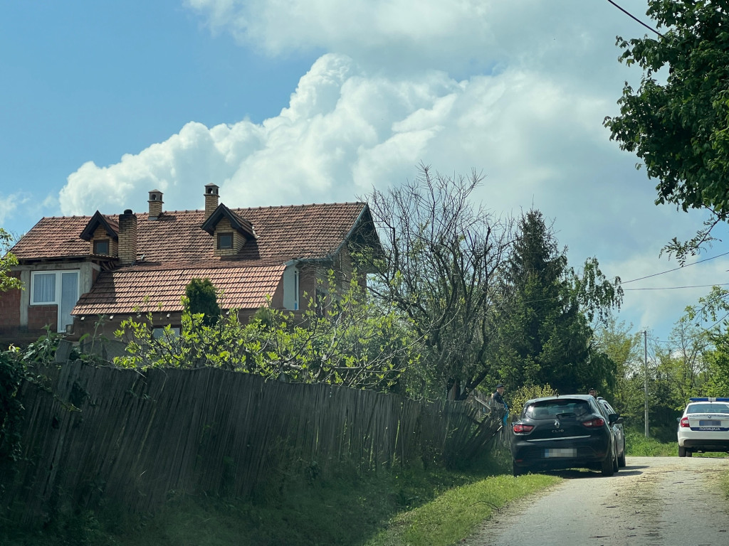 "Pogodio me je u koleno, bacio sam se na pod i pravio mrtav": Mladić koji je preživeo krvavi pir u Mladenovcu ispričao jezive detalje!