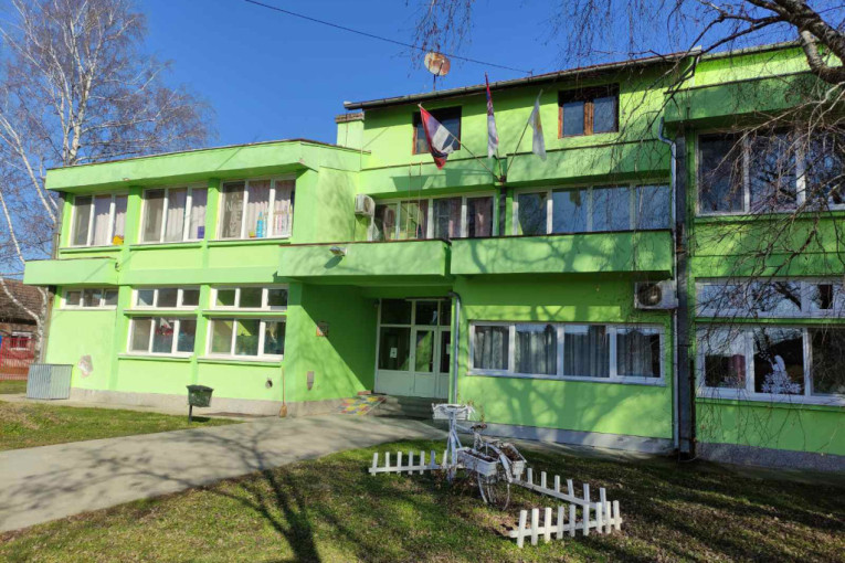 Pedagoški asistent zlostavljao decu u Odžacima! Radosavljević tvrdi: On je verovatno bolestan!