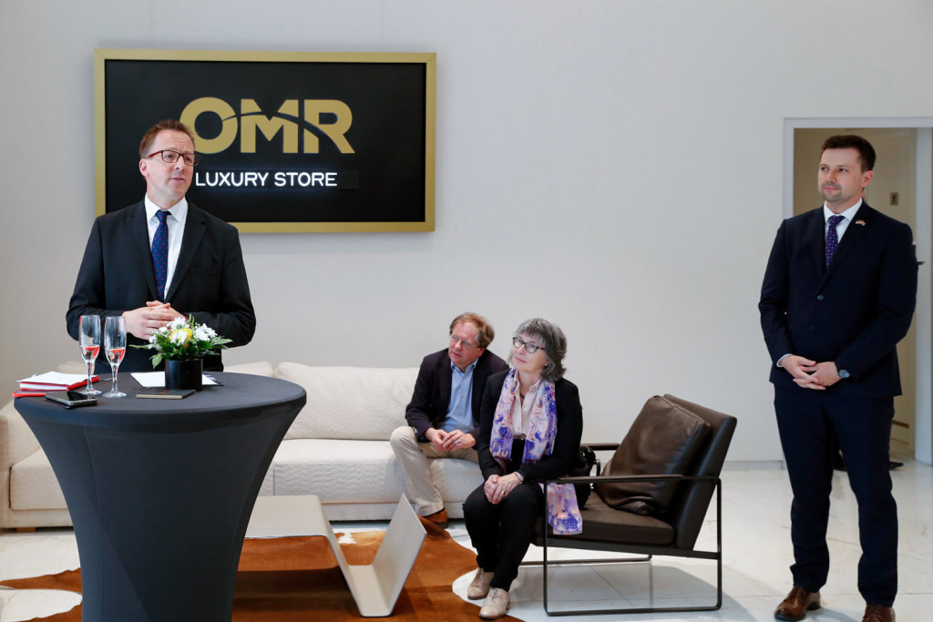 Komesar za trgovinu Ujedinjenog Kraljevstva poručio: Trgovinske veze Velike Britanije i Srbije idu u pravom smeru