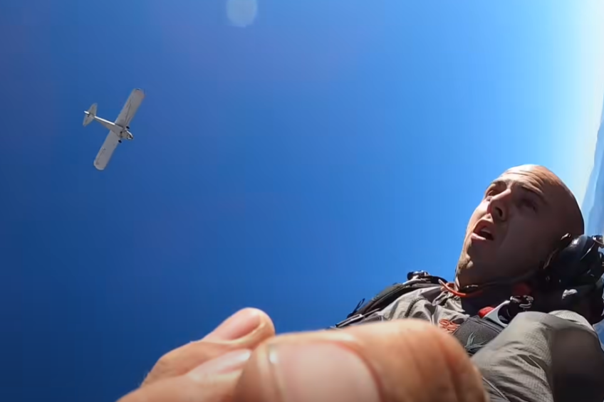 Jutjuber koji je namerno srušio avion radi klikova mogao bi da završi u zatvoru na 20 godina (VIDEO)