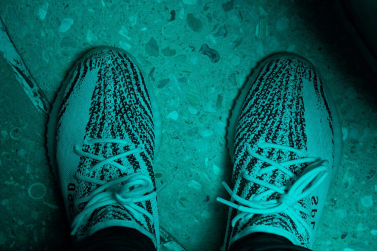 Adidas prodaje Yeezy patike: Deo novca ide u humanitarne svrhe