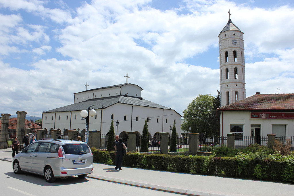 Optuženi za pljačku Eparhije izlazi iz pritvora: Crkva se pridružuje službenom gonjenju