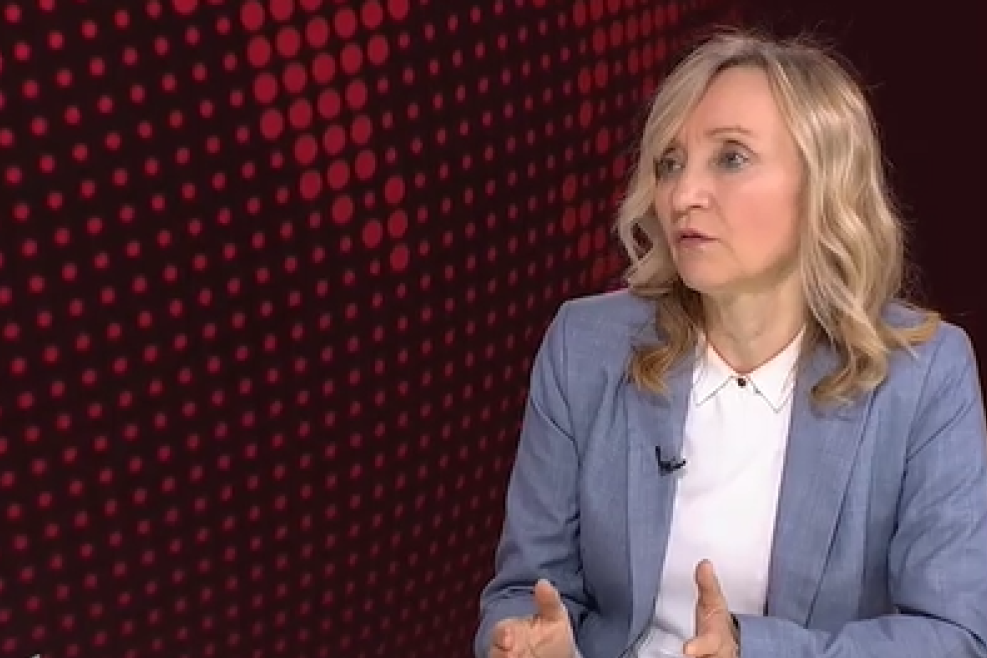 "Kompletna porodica je na telefonu, roditelji uče decu da treba da budu bogata": Psihoterapeutkinja savetuje kako da se ojača porodica