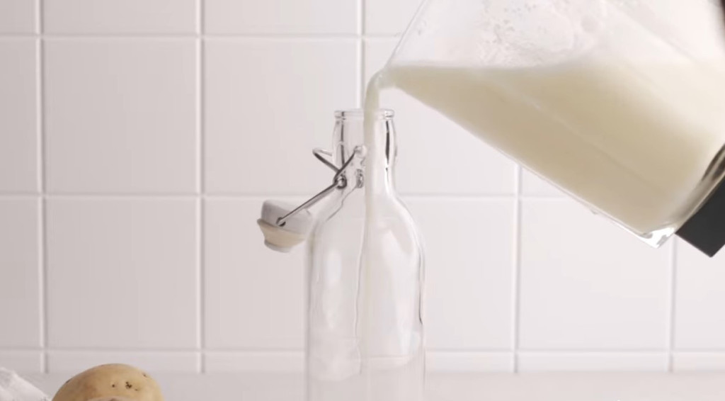 Svet poludeo za krompirovim mlekom: Isprobajte švedsku recepturu za dugovečnost, a protiv zatvora i gasova (VIDEO)