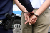 Akcija policije u Banjaluci: Oduzeta veća količina narkotika, jedna osoba uhapšena!