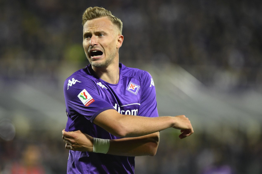 VIDEO Vest Hem u finalu! Fiorentina nakon drame i prekida, ima svog heroja!