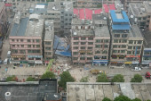 Kina kaznila 62 funkcionera zbog rušenja zgrade: Gradonačelnik otpušten nakon što je stradalo više od 50 ljudi (VIDEO)