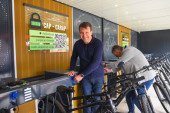 Igor Mirović na manifestaciji  ′"Tour de Fruška′": Otvorena prva stanica za punjenje električnih bicikala (FOTO)