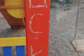Najstrašniji i najbesramniji vid pretnje: Simboli UČK osvanuli na dečjem igralištu u selu Ugljare