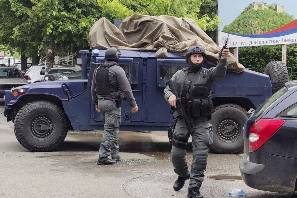 Još dva Srbina napustila tzv. kosovsku policiju u Zubinom Potoku!