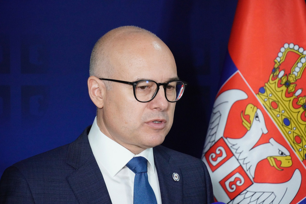 Postoji zavist od uspeha Srbije, zato otrovne strelice iz regionalnih medija na predsednika Vučića, jasan je ministar Vučević