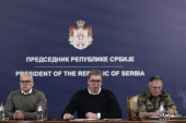 Vučić ide na administrativnu liniju sa KiM: Noćas obilazimo ključne tačke sa vojskom Srbije