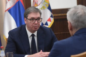 Predsednik Vučić sa ruskim ambasadorom: Srbija će, uprkos najbrutalnijem kršenju međunarodnih sporazuma, raditi na očuvanju mira