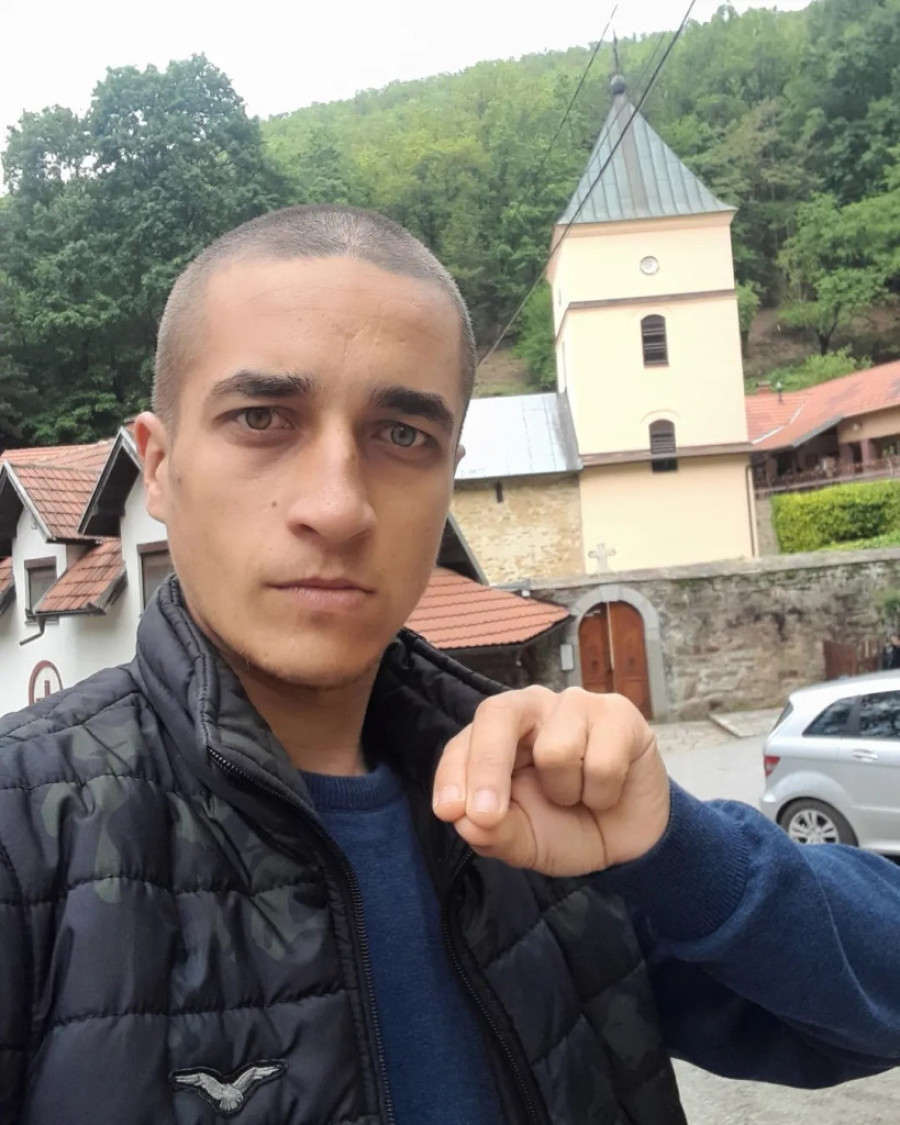 Izveštaj o Srbima povređenim na KiM koji je Vučić pokazao u Briselu: Ruke pune rana, hematomi i ožiljci od batina