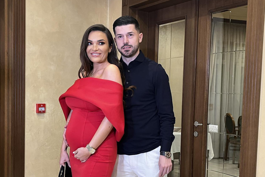 Tamara Milutinović se zbog trudnoće odrekla svih poroka! Bekvalčeva je u pravu: Lakše je ostaviti muža, nego cigarete (VIDEO)