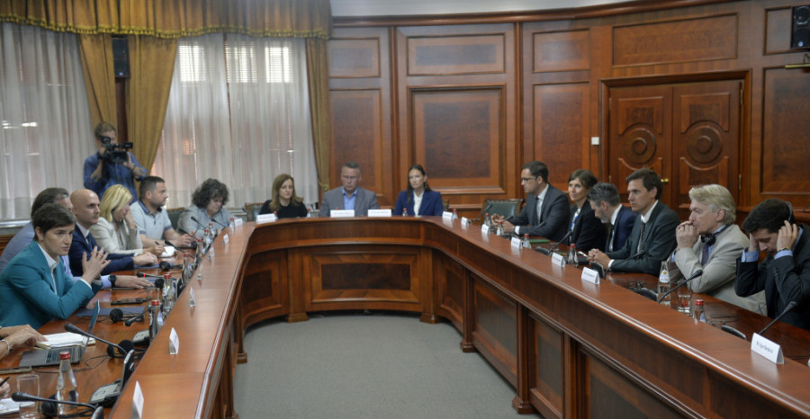 Premijerka Brnabić sa predstavnicima norveškog centra za studije nasilja i Centra Utoja (FOTO)