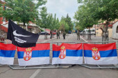 Osmi dan protesta na severu Kosmeta: Građani zahtevaju da se pripadnici tzv. kosovske policije povuku iz opština