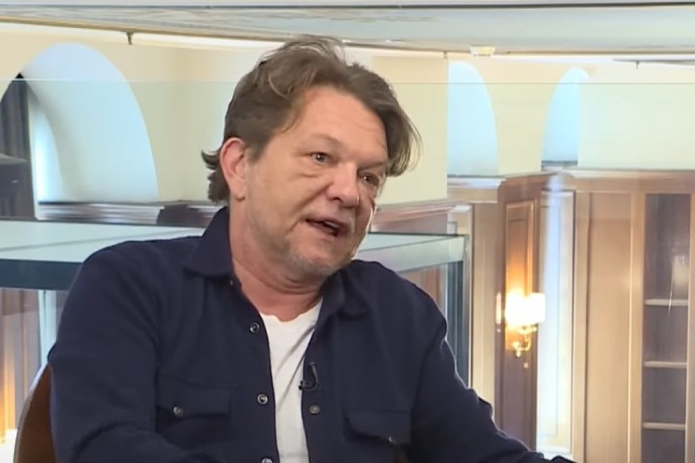 Zrenjaninska policija u akciji: Beograđanka uhvaćena sa 95 tableta i marihuanom