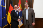 Vučić sa poslanikom nemačkog Bundestaga o krizi na KiM, ali i ekonomskoj saradnji