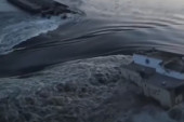 Uništena važna brana u Hersonu: Rusija i Ukrajina se međusobno optužuju, meštani se evakuišu (VIDEO)