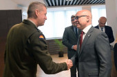 Sastanak ministra Vučevića sa šefom Biroa Nacionalne garde SAD: Srbija nastavlja sa balansiranom politikom odbrane