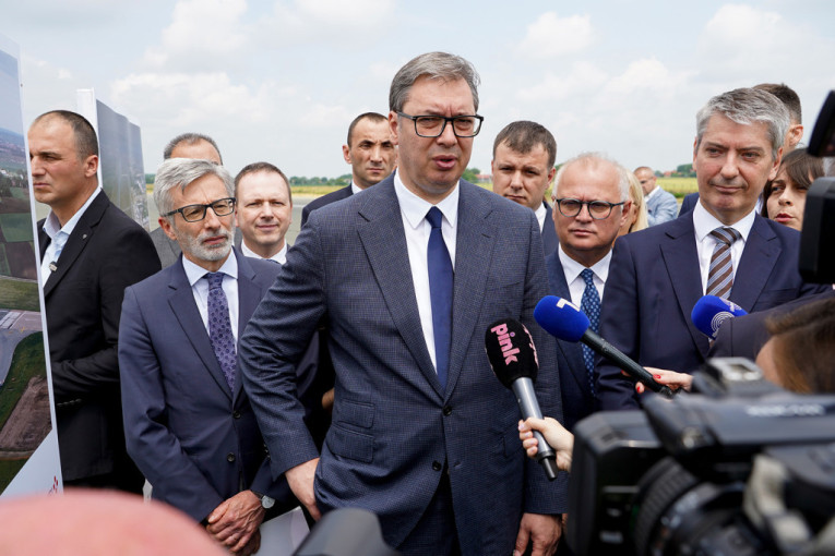 Droupadi Murmu u dvodnevnoj poseti Srbiji: Predsednik Vučić dočekao predsednicu Republike Indije