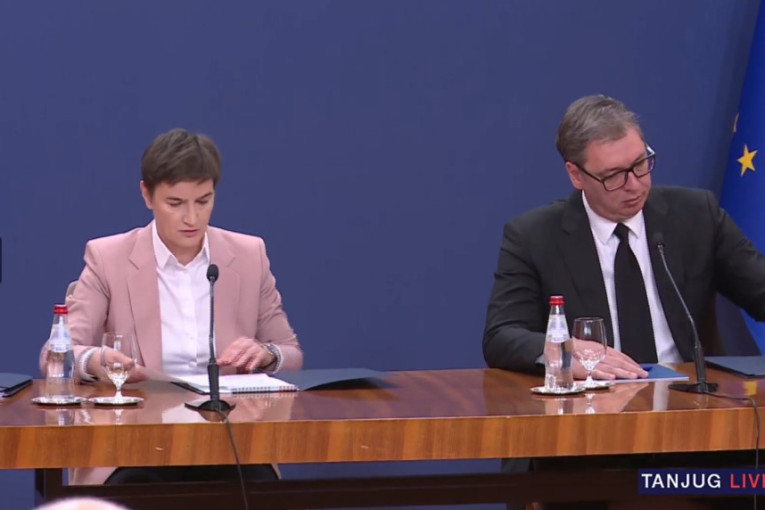 (UŽIVO) Vučić: Spremni smo da se dogovorimo oko datuma novih izbora