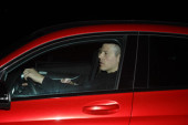 Sloba Radanović kupio besan automobil: Pevač se dovezao sa suprugom na žurku, svi gledali u njegov džip (FOTO)