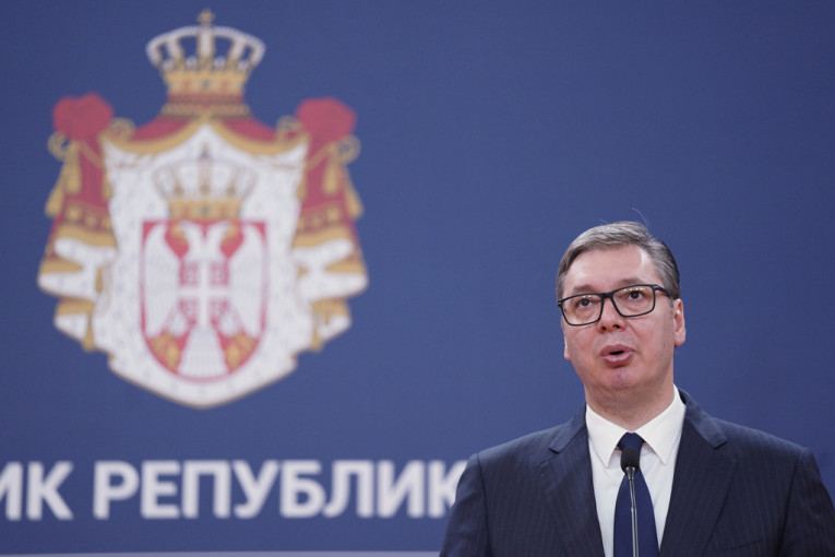 Vučić: Srbija će uvek biti uz narod na KiM, nikada neće dozvoliti njegov progon