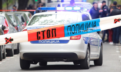 Masovna tuča u Novom Sadu: Mlatili se ispred bolnice, jedan muškarac primljen na hirurgiju