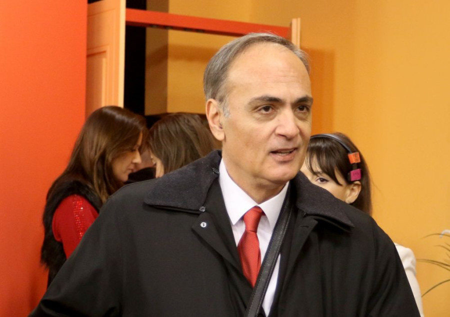 "Ta dva oka, dva bisera lažna..." Nino je od ove pesme napravio veliki hit, a evo koji pevač ju je odbio!