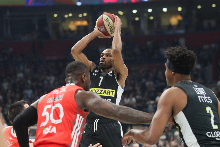 Partizanov prvi korak ka tronu ABA lige! Valjak mleo Zvezdu, pa se kockao sa već viđenom pobedom! (FOTO/VIDEO)