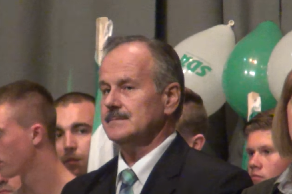 Nastavnik upucan u školi u Lukavcu je sin poznatog političara! (VIDEO)