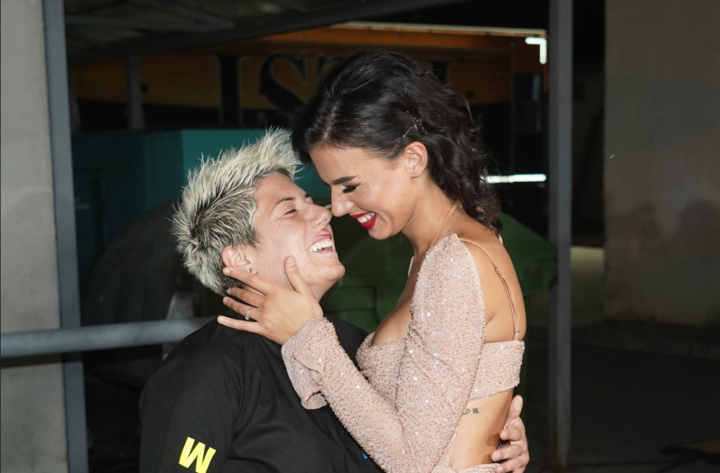 Anita i Matora se venčavaju na obali mora: Iznajmile vilu za intimnu ceremoniju, a na nastupu ove pevačice će imati devojačko veče