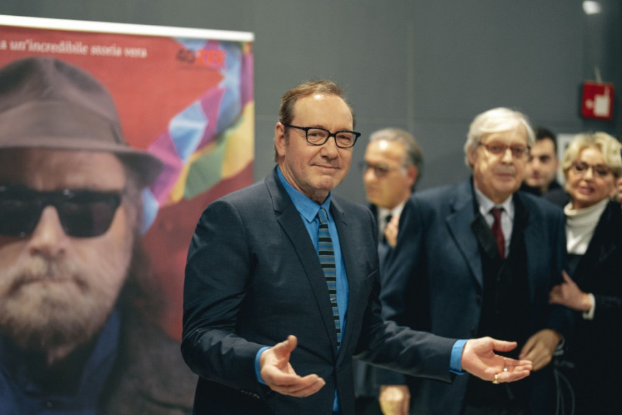 Kevin Spejsi negirao da je počinio seksualne napade: Slomljen priznao da su se samo "dobro provodili"