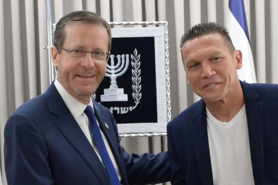 Trener Zvezde kod predsednika Izraela, organizovan prijem u njegovu čast: Mnogo sreće u velikom evropskom klubu