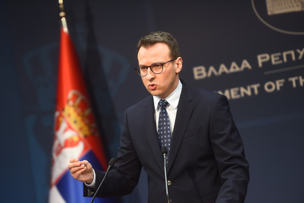 Petković: Svečljine pretnje neće nikada sprečiti Vučića da pomaže narodu na KiM
