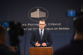 Još jedan Kurtijev trik! Petković: Dojave o bombi su laž, hoće da  iseli zaposlene iz zgrade u Kosovskoj Mitrovici