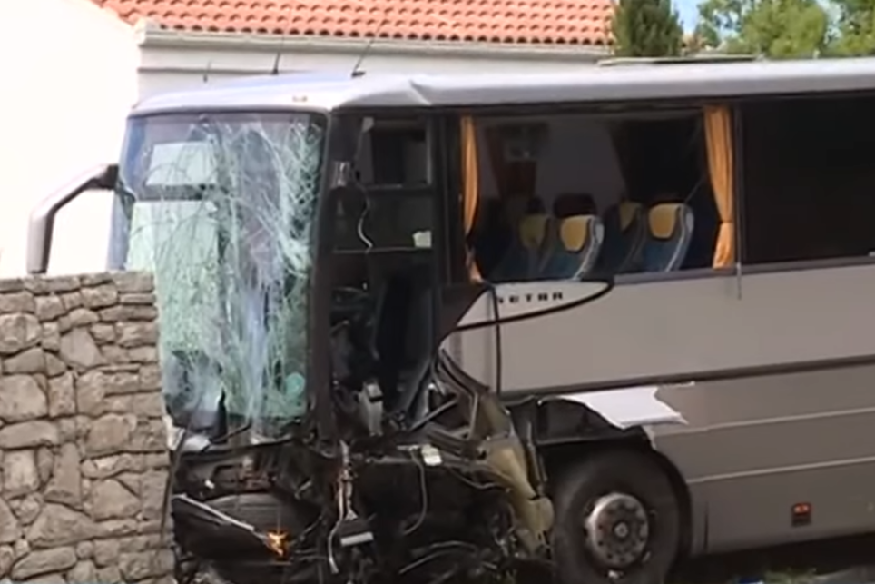 Novi detalji nesreće kod Trebinja: "Nije utvrđen tehnički kvar autobusa, pretpostavlja se da je vozač zaspao"