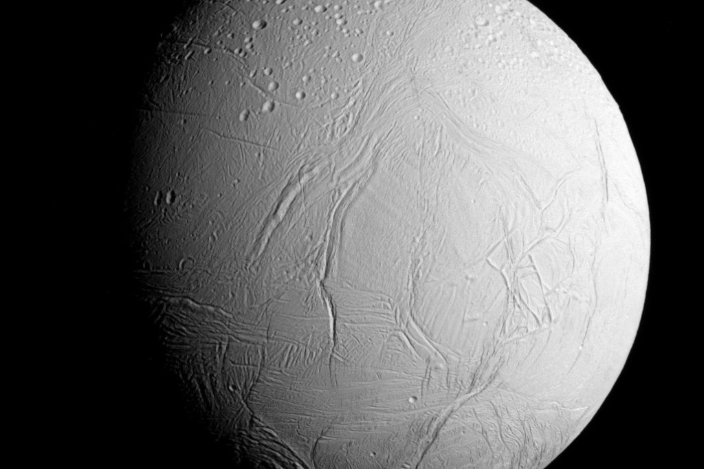Imamo li vanzemaljce u komšiluku? Nova otkrića o Saturnovom mesecu Enkeladu napravila buru u Nasi
