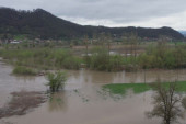 Reke u Kosjeriću i Arilje vraćene u korita, Požega u opasnosti od Moravice i Zapadne Morave: Poplavljeno je preko 20 kuća (FOTO)