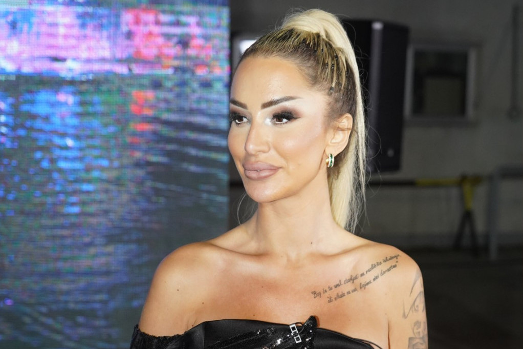 Aleks Nikolić razvezala jezik: Sve o odnosu njenog verenika i ćerke koju je dobila s Filipom Carem!