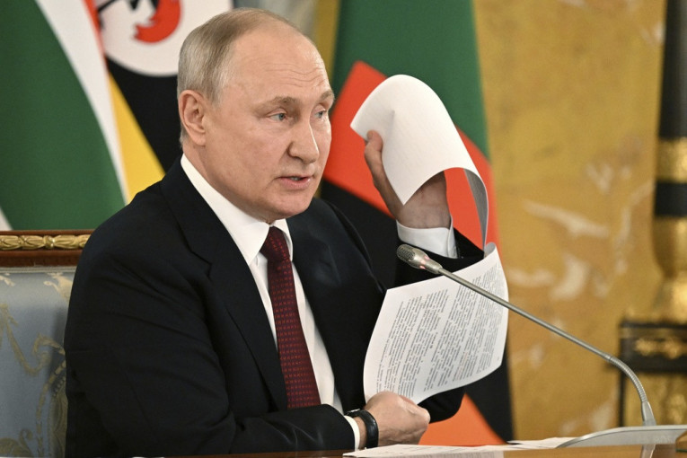 Rusija se povlači iz nuklearnog sporazuma! Putin potpisao zakon