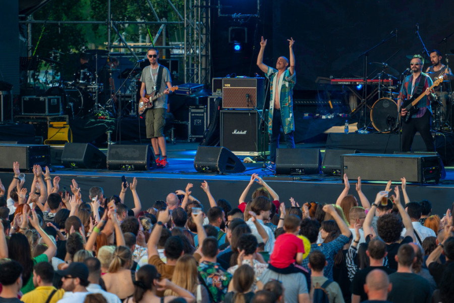 Belgrade Beer Fest: Žestoka svirka drugog dana festivala, Toni Cetinski pokorio Ušće!