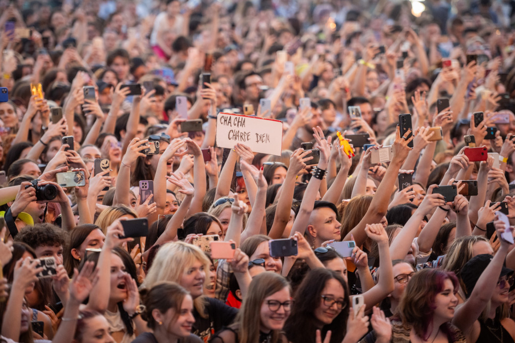 Treće veče Belgrade Beer Festa: Spektakularan nastup „Joker Out-a" izazvao euforiju i trans među publikom! (FOTO/VIDEO)