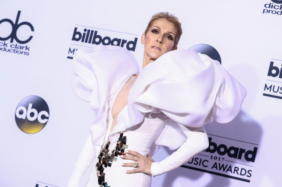 Selin Dion uprkos teškoj bolesti nastupa na otvaranju Olimpijskih igara: Organizatori nisu uspeli da sačuvaju tajnu (FOTO/VIDEO)