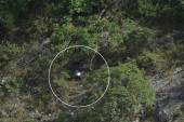 Srušio se helikopter kod Šibenika: Pronađena dva tela, za trećim se traga - sumnja se da je letelica zapela za žicu od zip lajna! (FOTO)