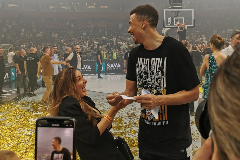 Na svetu ništa lepše ne može da postoji! Eksum posle titule saznao pol deteta! (FOTO, VIDEO)